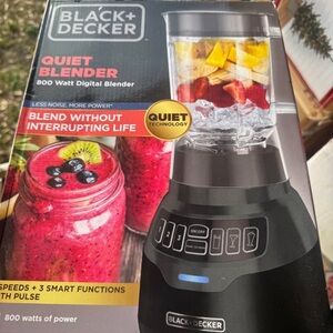 Black & Decker Digital Blender with Quiet Technology